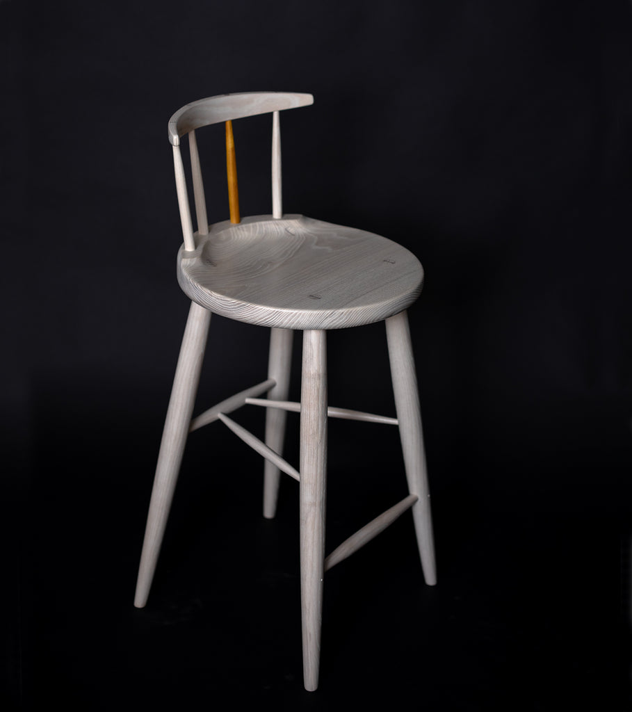 GHOST STOOL