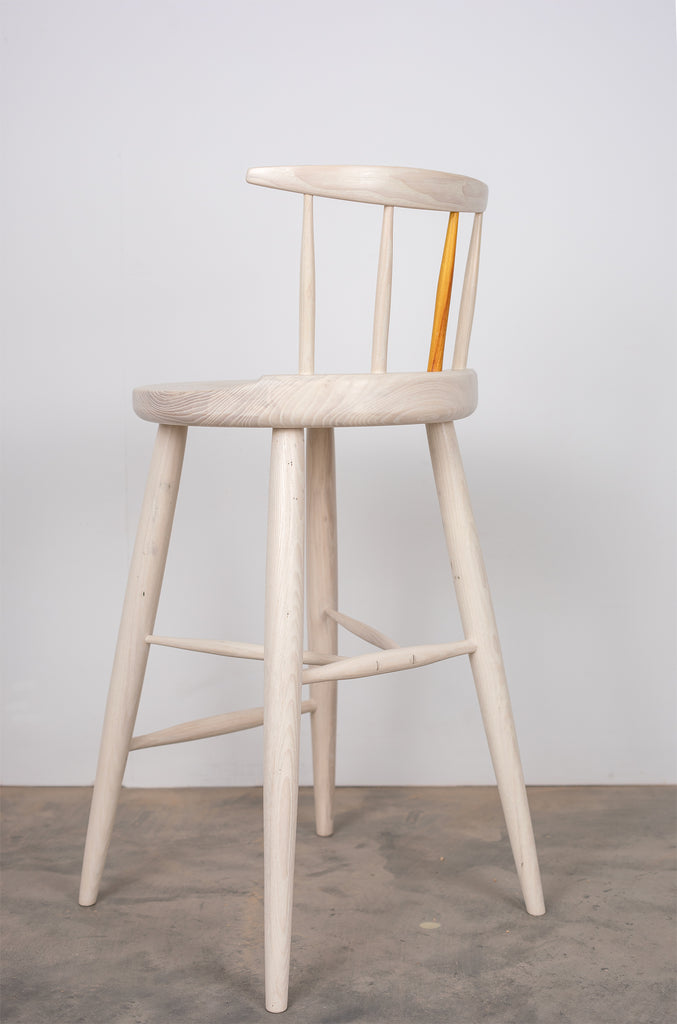 GHOST STOOL