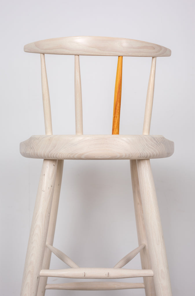 GHOST STOOL