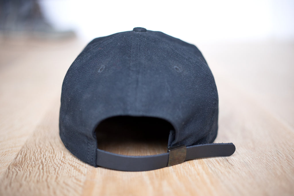 GLOW-IN-THE-DARK SIOSI HAT