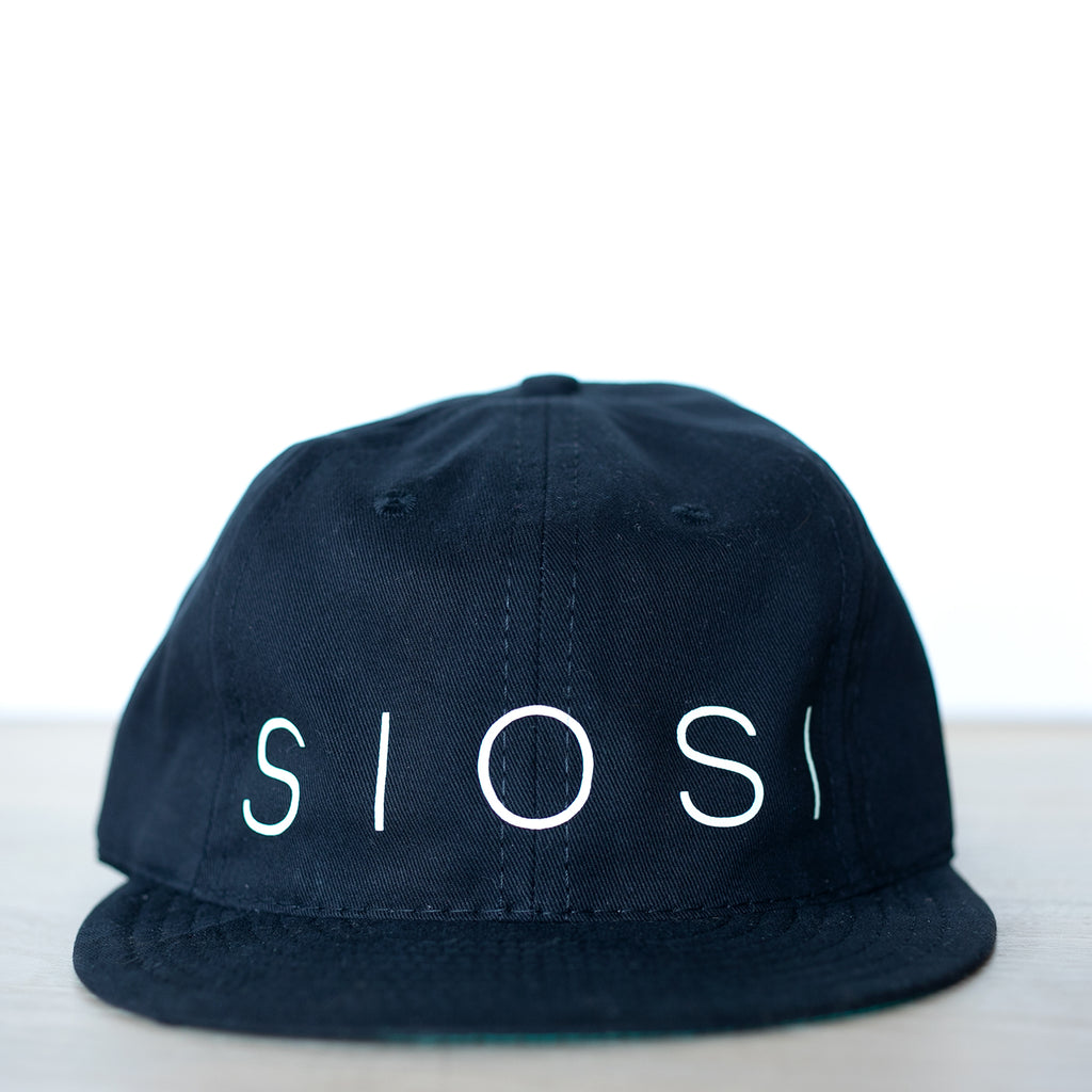 GLOW-IN-THE-DARK SIOSI HAT