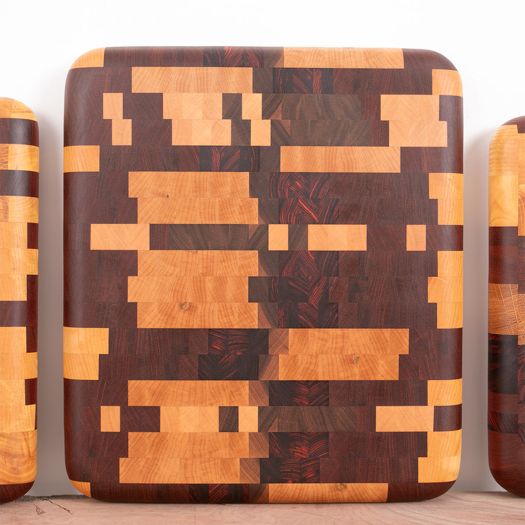 QUILTED PILLOW BOARD