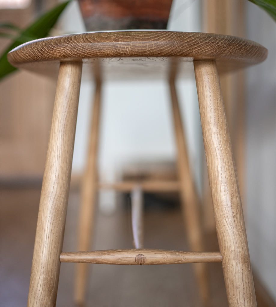 CURLY SIDE TABLE