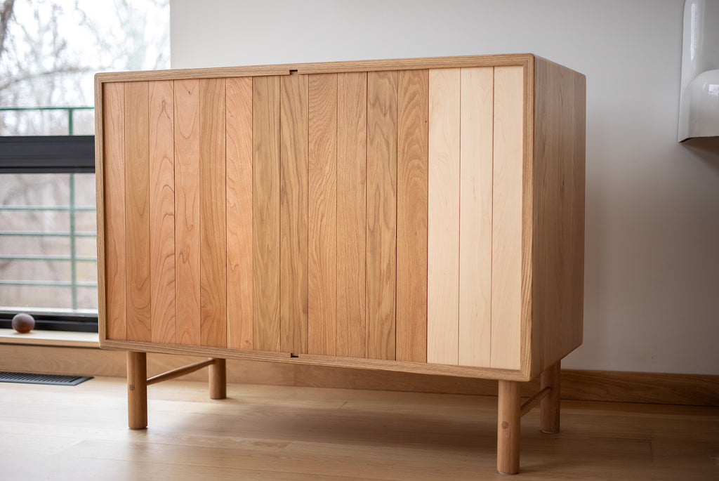 ZYGO SIDEBOARD
