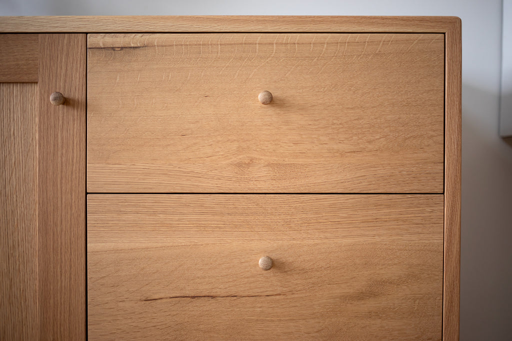 ZYGO SIDEBOARD