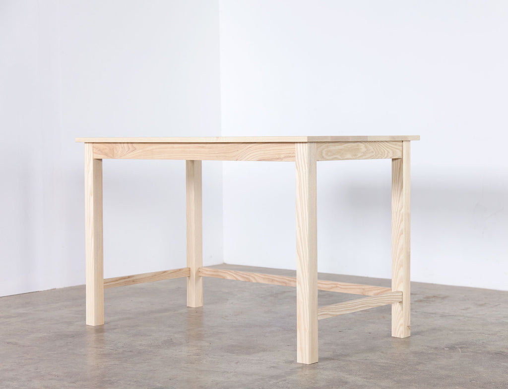 LAGOM DESK