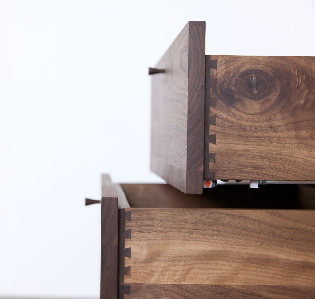 MARKET SIDEBOARD
