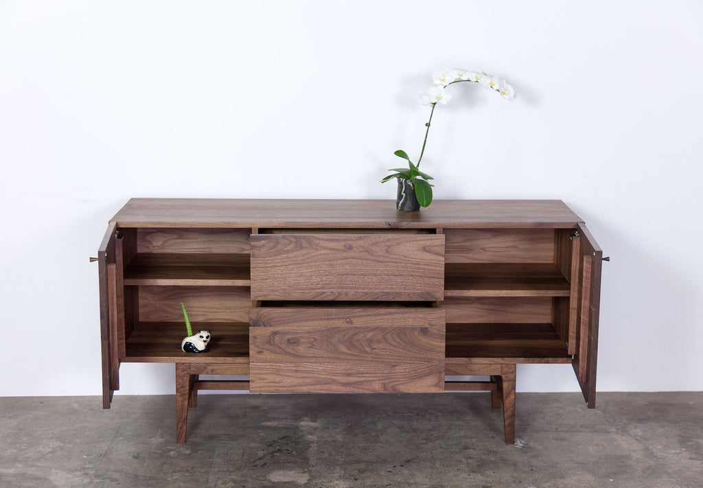 MARKET SIDEBOARD