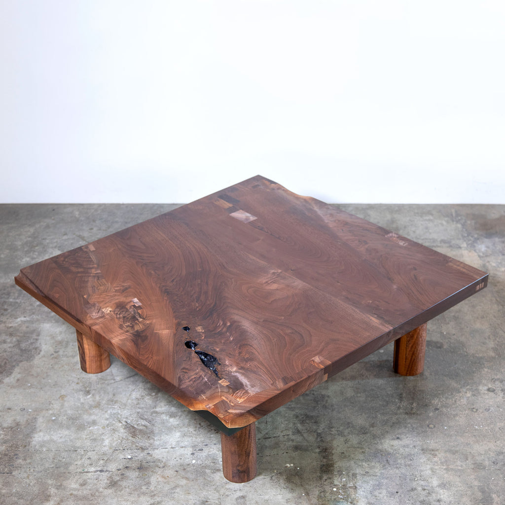 LOWDOWN COFFEE TABLE